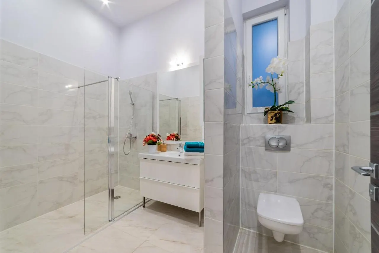 **** شقة فندقية Global Suites بودابست المجر